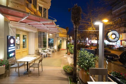 Classic Hotel, Terrace