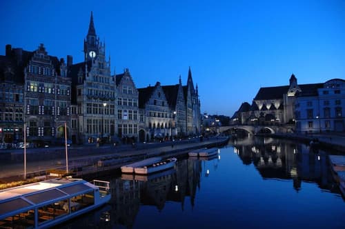 NH Collection Gent, General view