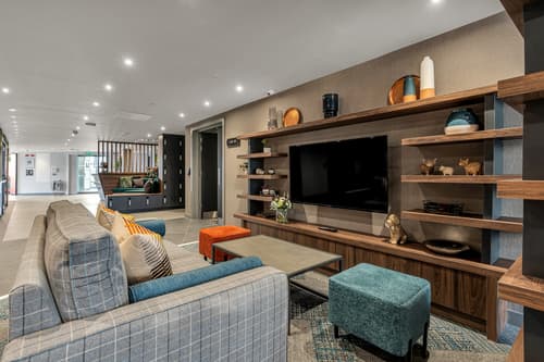 Roomzzz Edinburgh, Lobby