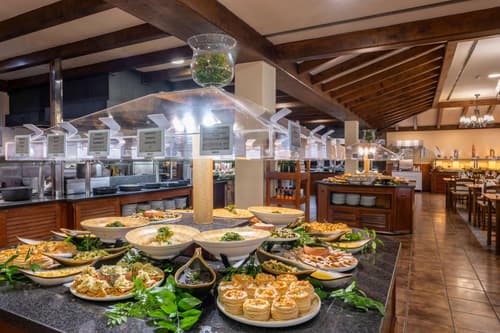 GF Isabel, Restaurant