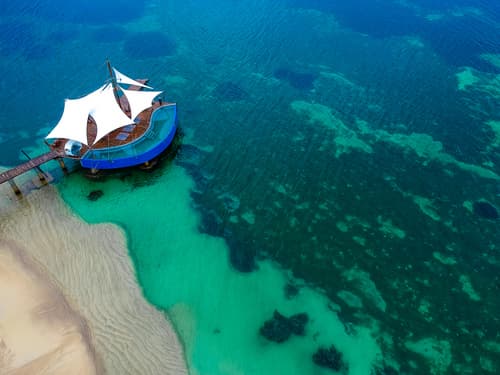 Coco de Mer Hotel and Black Parrot Suites, General view