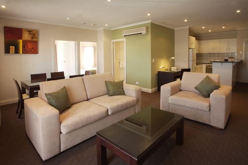 Mantra on Frome Adelaide, General view