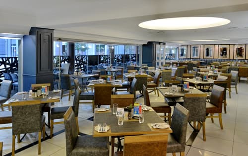 Capetonian Hotel, Restaurant