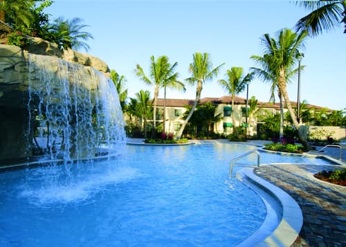 Naples Bay Resort & Marina, Pool