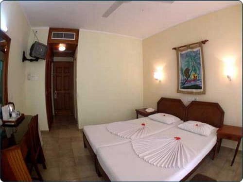 Goldi Sands Hotel Negombo, Room