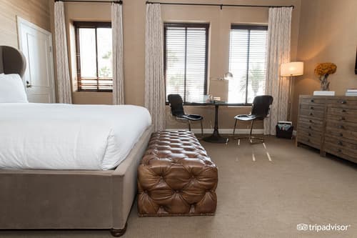 Fairmont Miramar Hotel & Bungalows, Room