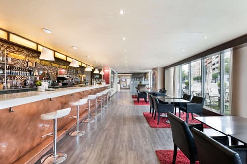 Abba Huesca, Restaurant