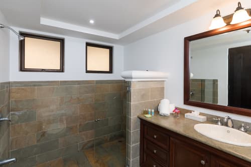 Shana by The Beach - Manuel Antonio, Room