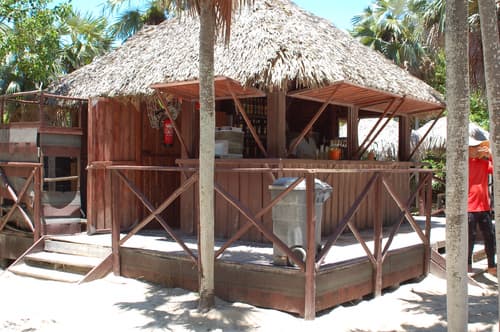 Grand Memories Varadero, Bar