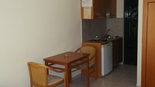 Panorama Studios, Room