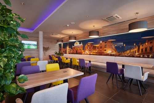 Adria Dubrovnik, Lobby