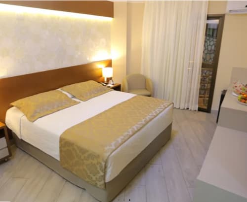 Esmeralda Praia, Room