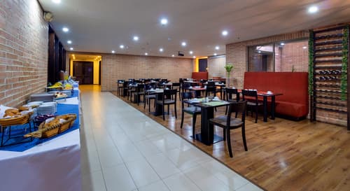 Hotel Madisson Inn Luxury By Geh Suites, Restaurant