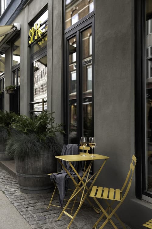 Hotel SP34, General view