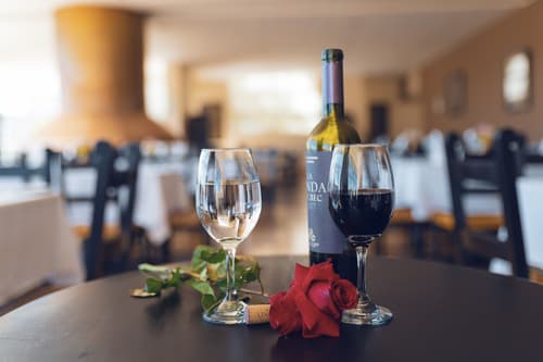 Jose Antonio Puno, Restaurant