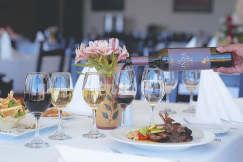 Jose Antonio Puno, Restaurant