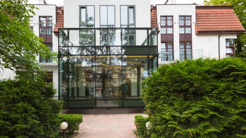 Villa Ozone, General view