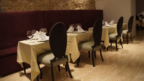 Palau Dels Osset, Restaurant