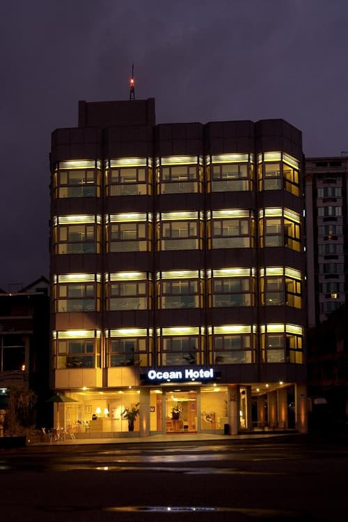 Ocean Hotel, General view