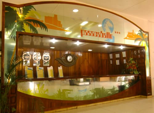 Pasacaballo, Lobby