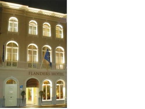Flanders Hotel, General view