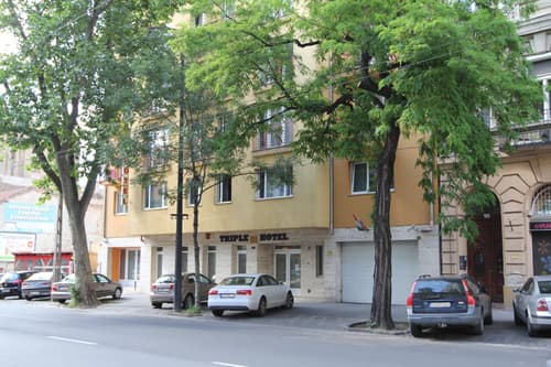 Triple M Hotel, General view