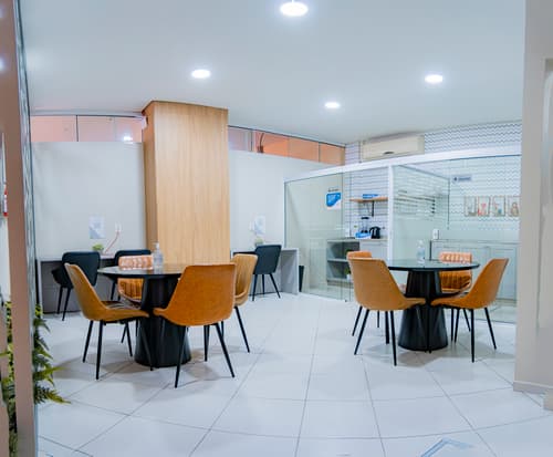 Bella Camboriu, Lobby