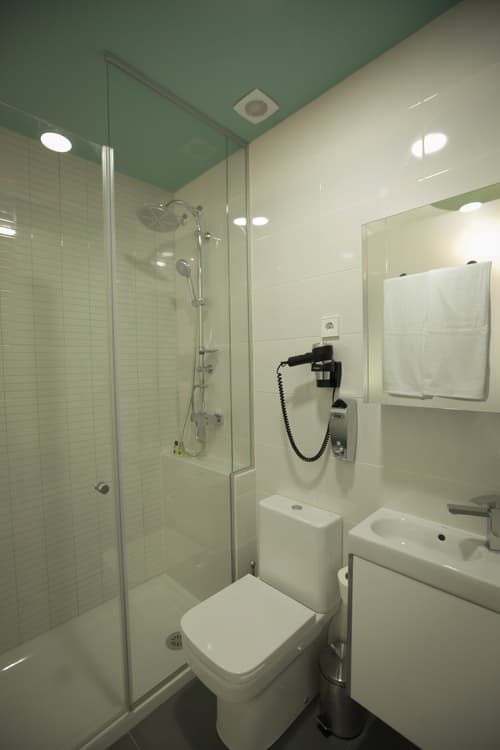 Vitium Urban Suites, Room