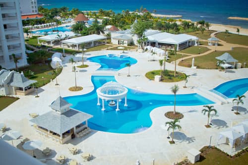 Bahia Principe Luxury Runaway Bay AI Adults Only, General view