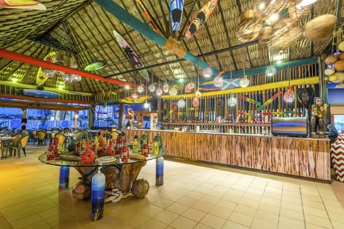 Royal Decameron Isleño, Restaurant