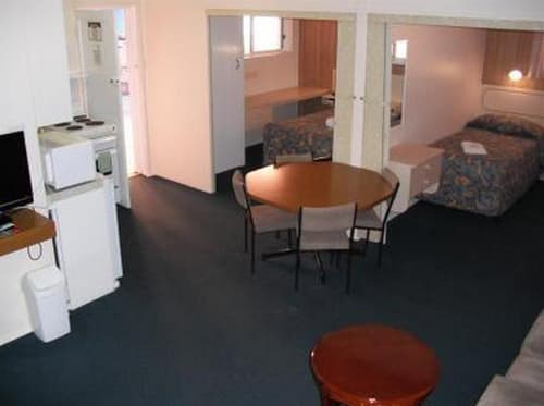 Ocean Breeze Motel, General view