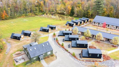 Outbound Stowe, General view