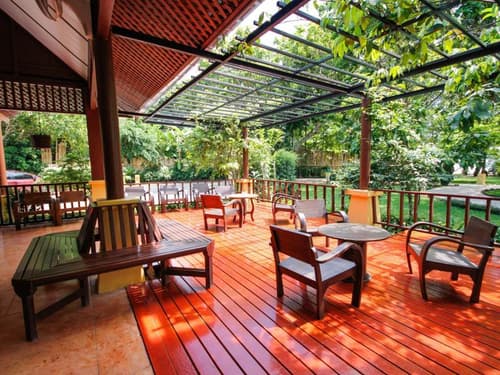 Baan Panwa Resort & Spa, Lobby