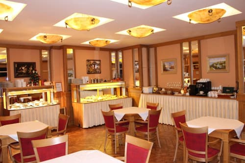 Askania, Restaurant