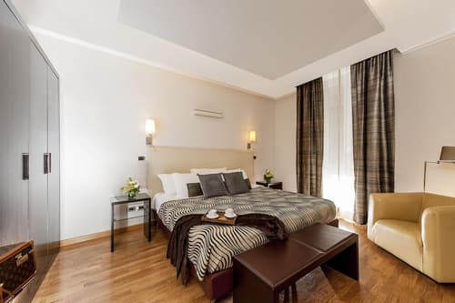 Daphne Trevi, General view