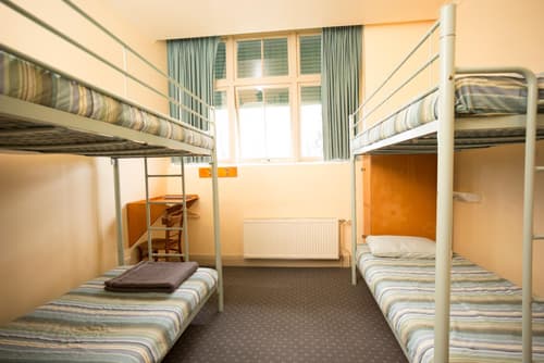 Blue Mountains YHA, Room