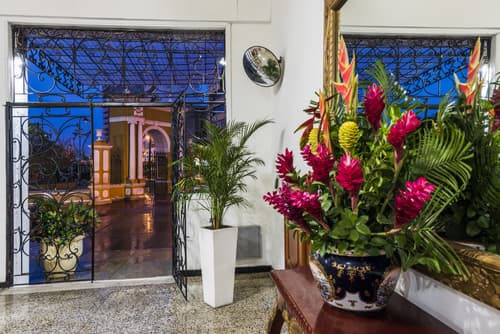 Hotel Dorado Plaza Centro Histórico, Lobby