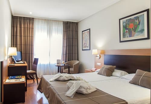 Hotel Infantas de Leon, General view