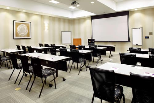 Hyatt Place Miami Airport East, Conferences