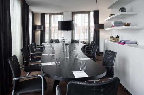 Amano Grand Central, Restaurant