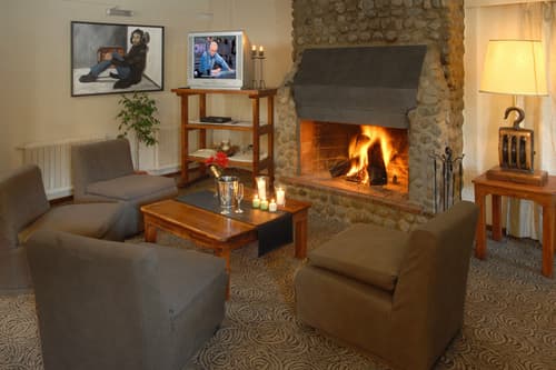 Soft Catedral, Lobby