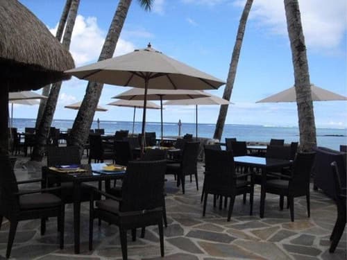 Coconuts Beach Club Resort & Spa, General view