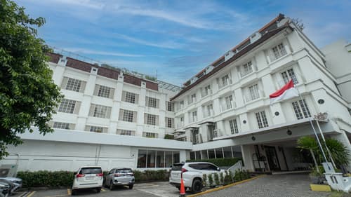 Hotel Santika Seminyak, General view