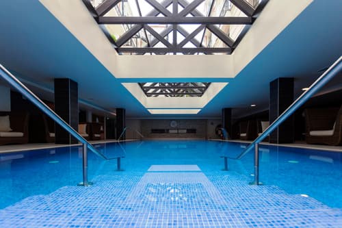 Crowne Plaza Borjomi, Pool