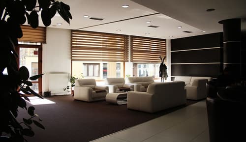 Parlament Hotel, Lobby