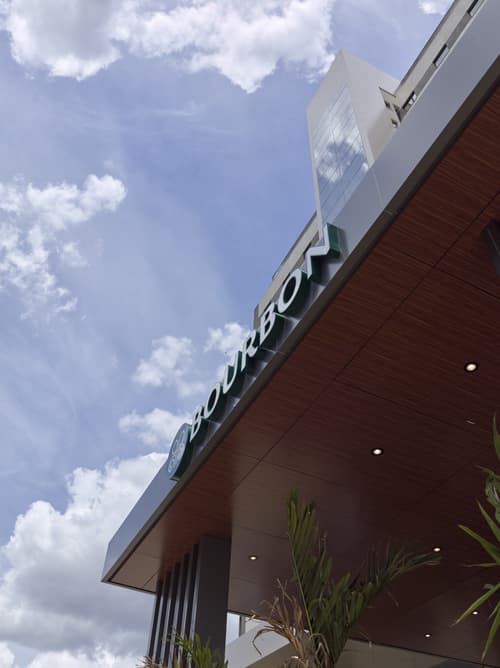 JL Hotel by Bourbon, General view