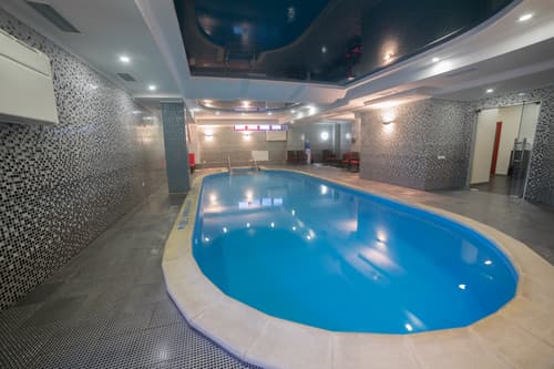Smart Hotel Bishkek, Pool