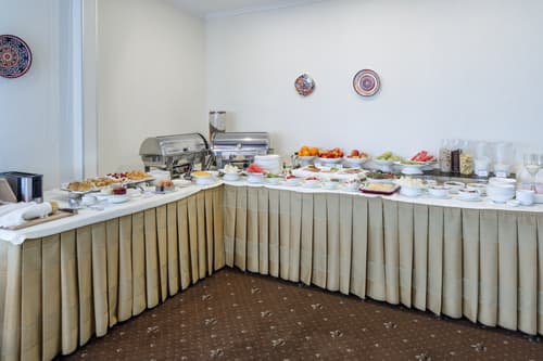 Smart Hotel Bishkek, Restaurant