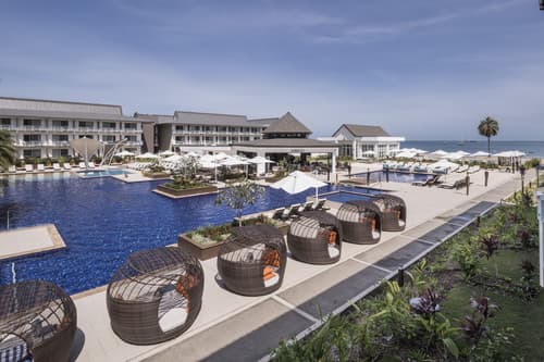 Pullman Nadi Bay Resort and Spa Fiji, General view