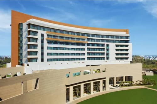 Taj Swarna, General view